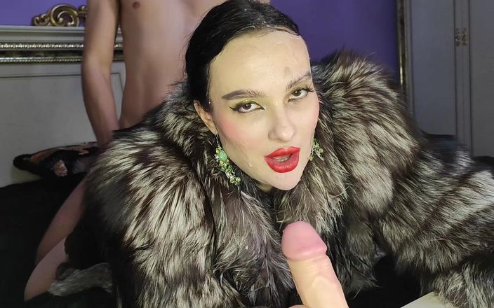 Princess18_: Tonnenweise cumshots auf meine pelzmantel