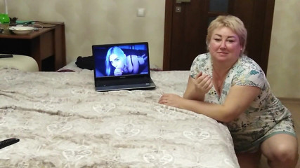 Zona901: Suegra me ayuda a tener placer y correrme