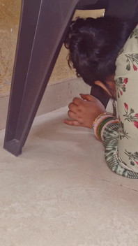 Stepmom Fasgai Chair Ki Niche Ab Kya Karu..