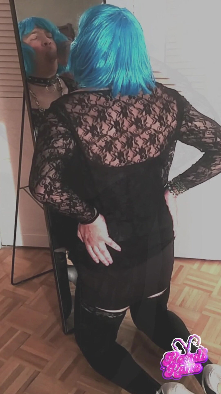 kandiKane: Kandi Kane Gets Down On Her Knees To Suck &amp; Blow...