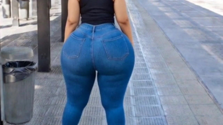 Xprohibidox1: Big Ass Waiting for the Bus