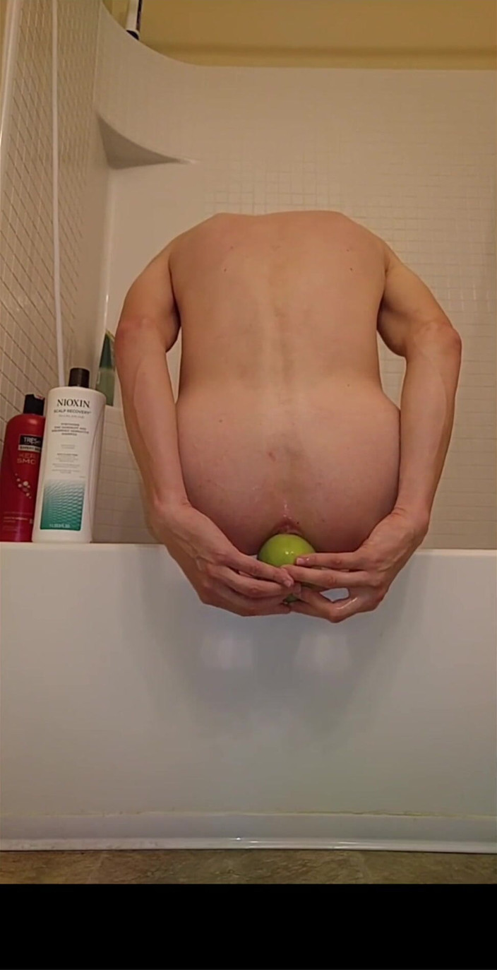 Fan of chance: An apple a day
