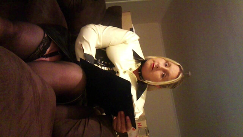 UKhousewife: Latex älskarinna bedömning 2