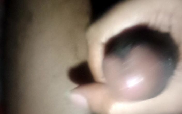 Jeck Leo: Masturbasi bisu kontol besarku jam 3 pagi