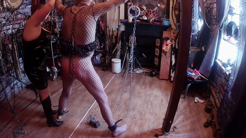 Aaexperiencesltd: Část 4 - Domina Satana a otrok Andrew