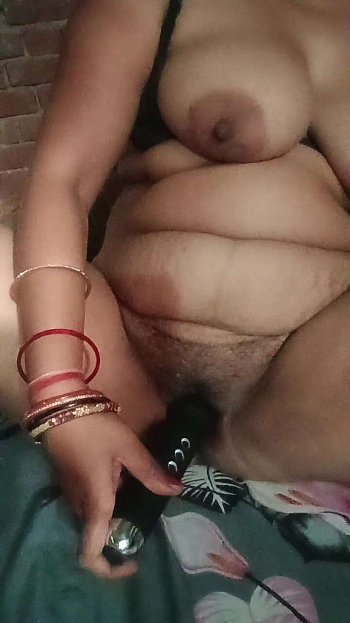 Soni sk: Une femme au foyer indienne deshi du village masterbat un...