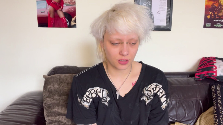 Glitterqueen1999: Szybkie gotowanie i jedzenie małego kutas penektomii Vorarephilia