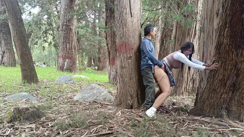 Lady: I Fuck a Beautiful Schoolgirl in Her Uniform in the...