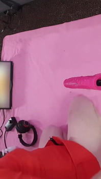 Fucking Machine and Magic Wand Vibrator Masturbation with Essex Girl Lisa