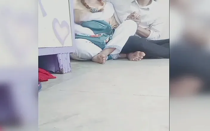 Nazima Khan: On Valentine's Day, College Student Chudai Video Sticking
