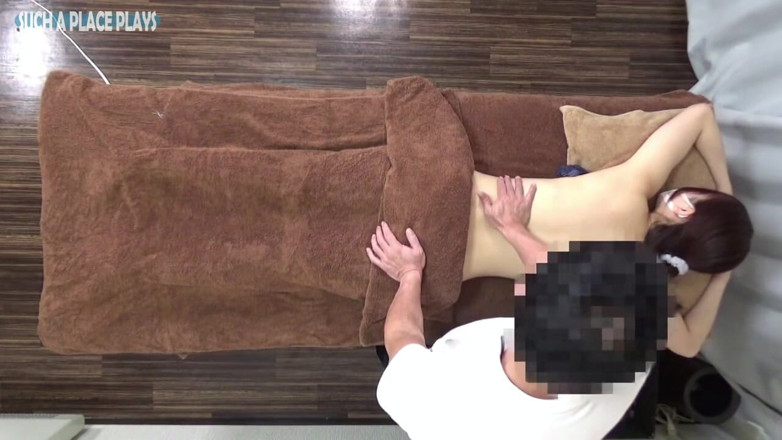 Far east hentai works: 无码的无套内射，一位美丽优雅的办公室女士回归，被热油和她不可抗拒的气味所吸引