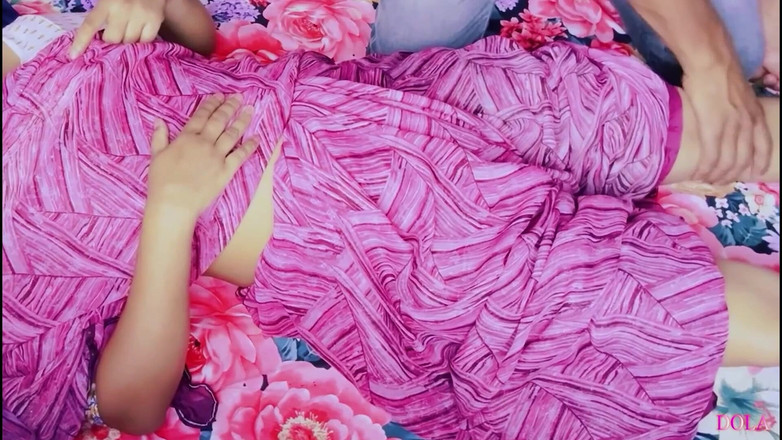 Mommy wants sex: Erwischt, wie Bhabhi sie stiefbruder lässt