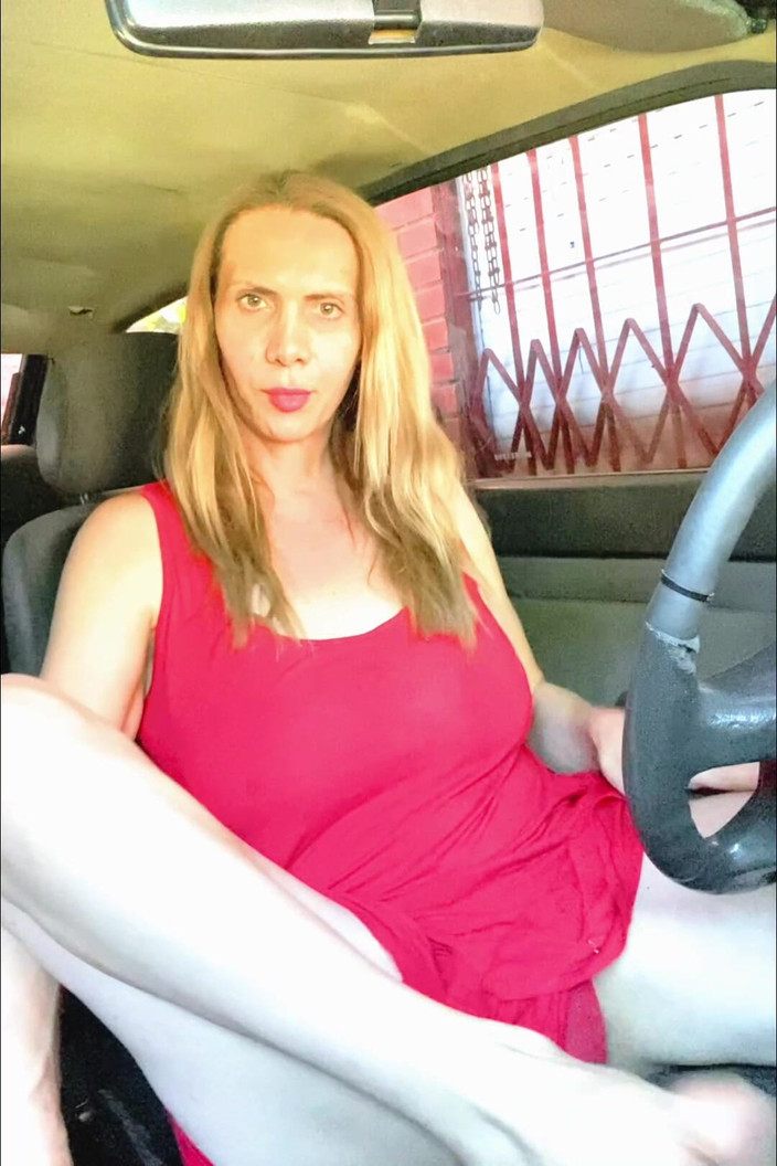 Devil_trans_sami: 차에서 나 자신을 만지는