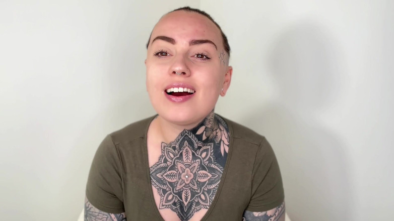 Miss Valentina: 배다른오빠 Sis JOI 2