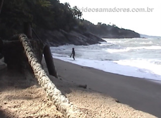 Amateurs videos: My girlfriend topless on the beach