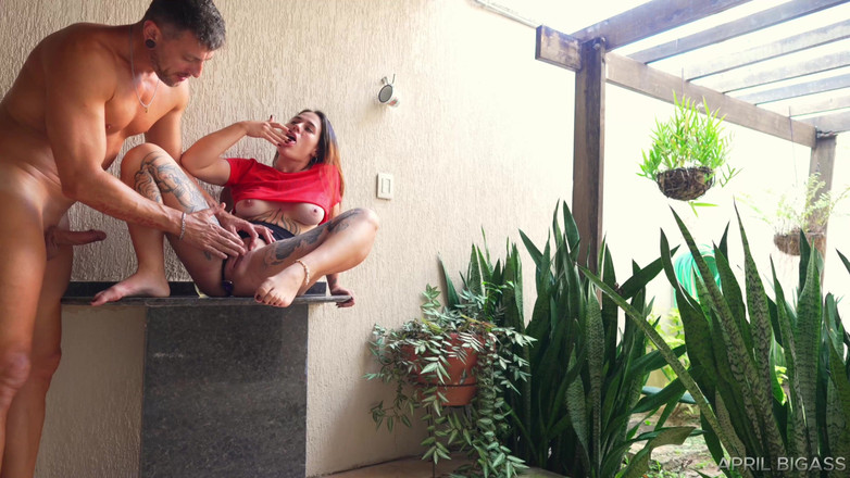 April BigAss: Edepsiz hatun, edepsiz götten ağza ve sarkık anal dölleme! Altın...