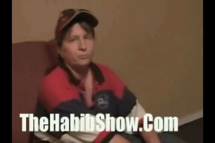 The Habib Show: Tupac si scopa delle fiche bianche nella lavanderia