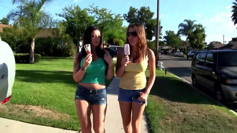 Lesbians and Masturbation: Melina Mason i Kiera King Gorąca cipka Jedzenia i Rimjob...