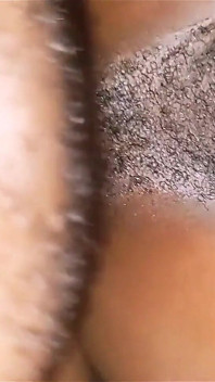 Preta nigeriana negra magra menina fodida por bbc em seu primeiro esperma nela