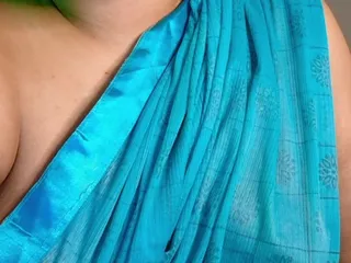 Role Play Fantasy Video - Tamil Stepmum Seduction in Green Saree