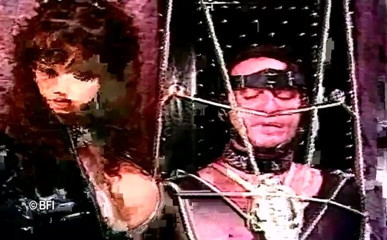 Slave Seks: Two nasty chicks punishing their slave