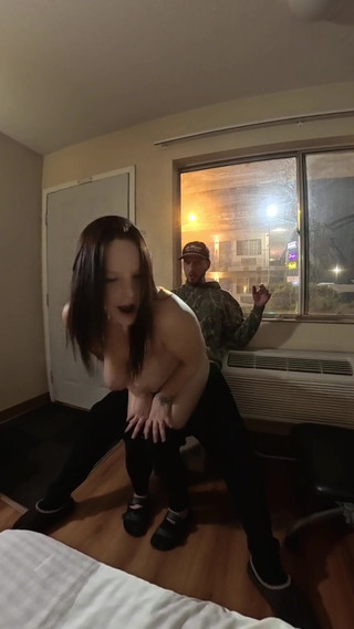 Mya Lane: Roadtrip, Wild Gegangen, Blankziehen Und Ficken Überall!