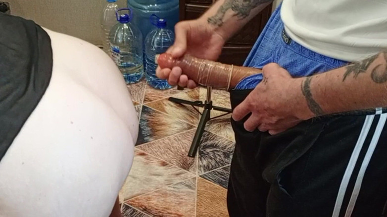 Zona901: Chồng tôi đang đi công tác và một người lạ đụ tôi