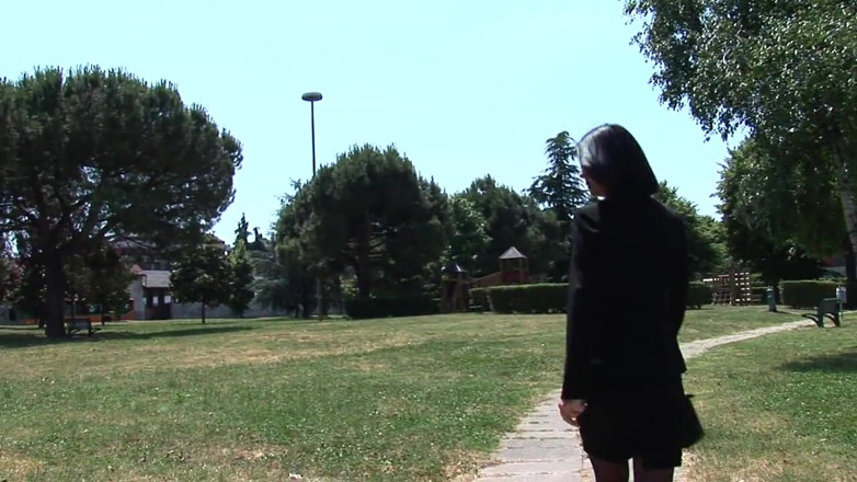 Milf X: Quente avó deseja pau