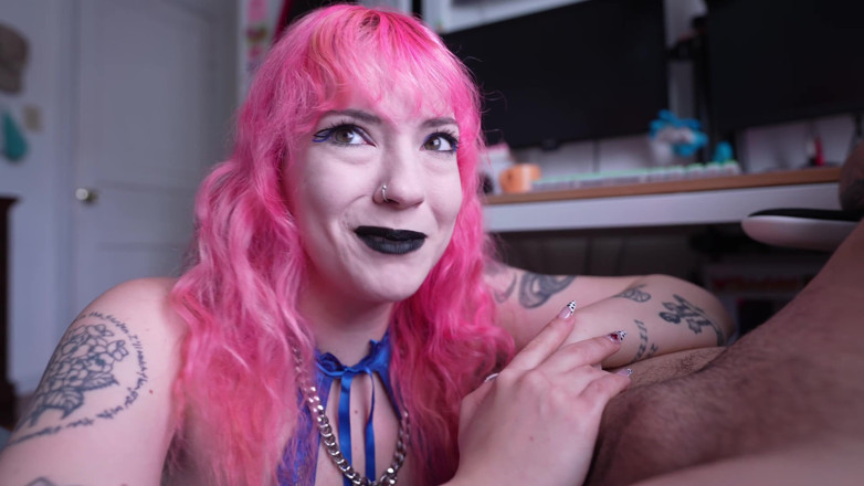 lilredvelvettt: Du får inte avsugningar han gör