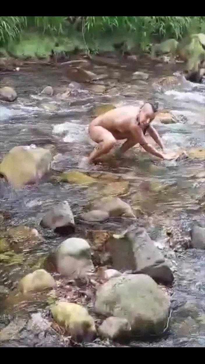 FayahGirl: Mein freund hat mich auch einen kleinen clip aufgenommen, der...