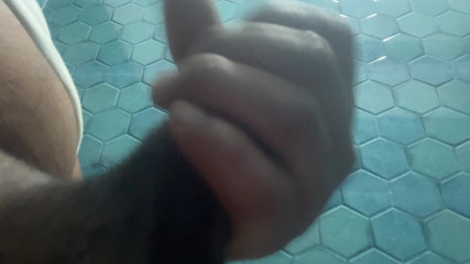 Rabba: 自分のチンコを見て、マスターベーションを始めました