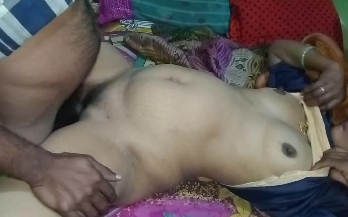 Pooja Sexy: Styvsyster sex med sin styvbror i sitt hem