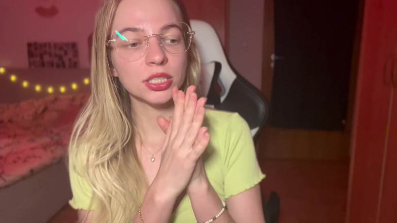 Goddess_Bella_Rae: Aldatılmayı seven erkekler mmm
