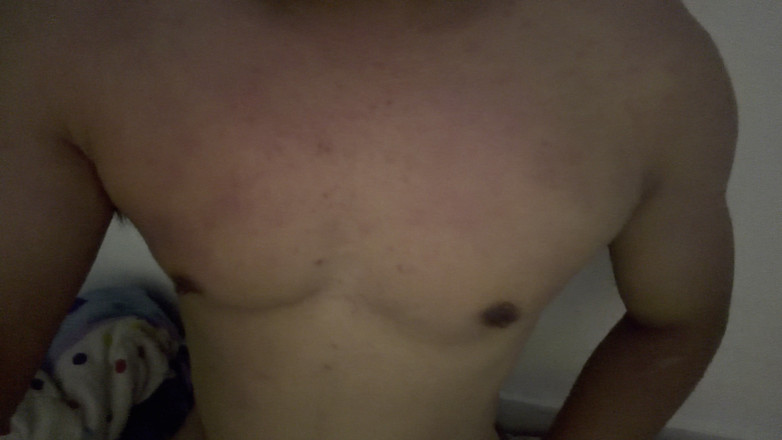 Marcorubio: Băiat frumos musculoas solo ejaculare pulă în casă