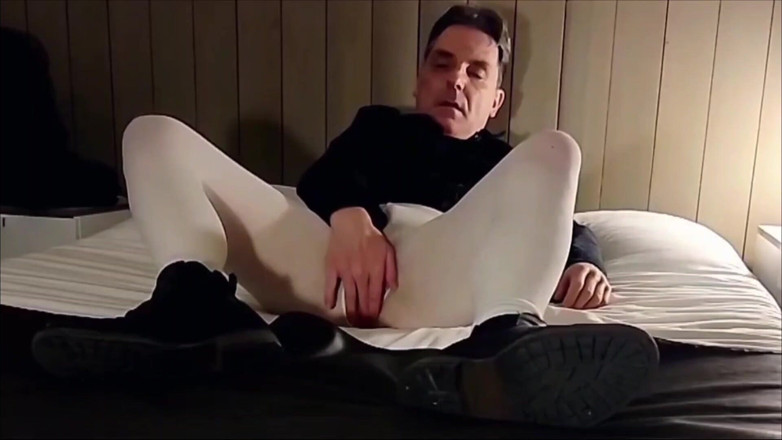 Joy Stardust: Ass Exposure and Anal Play in Open White Pantyhose
