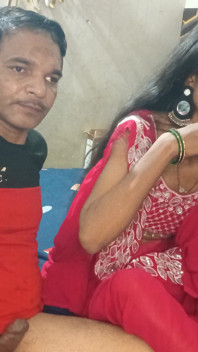 Bhabhi-ji Getting Fucked in Her New Saree