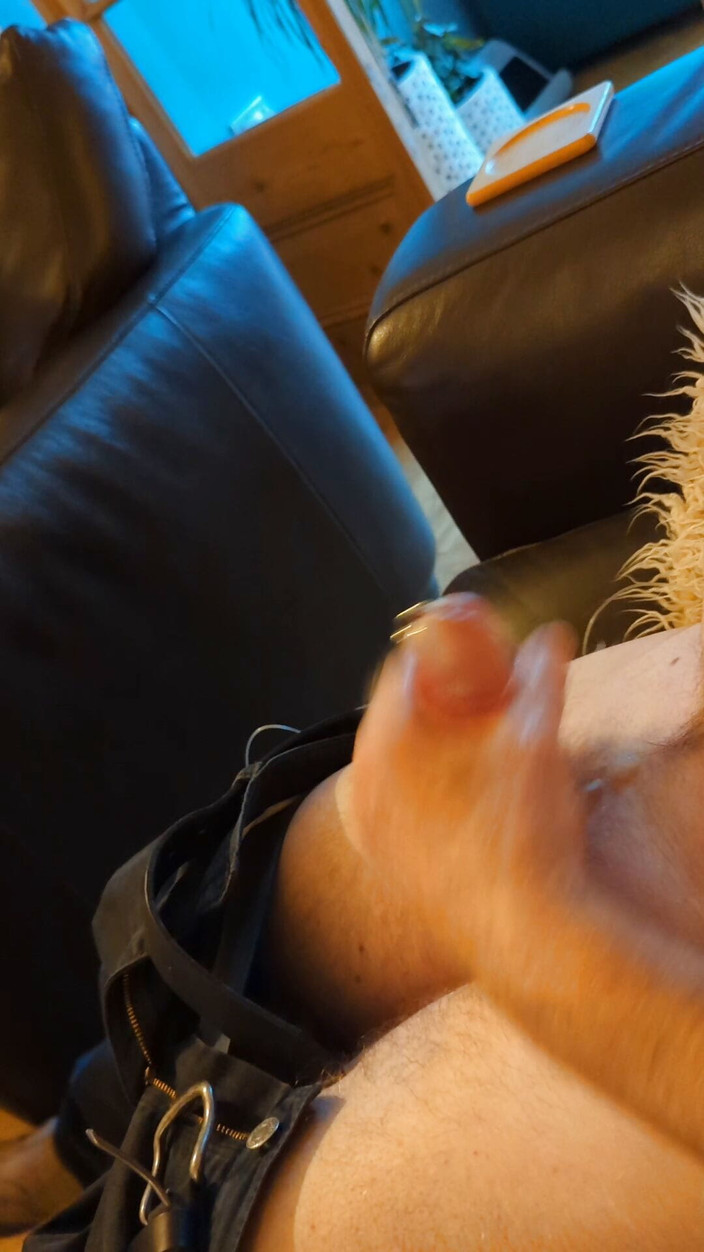 Bellhead: Zpomalený pohyb doma sama