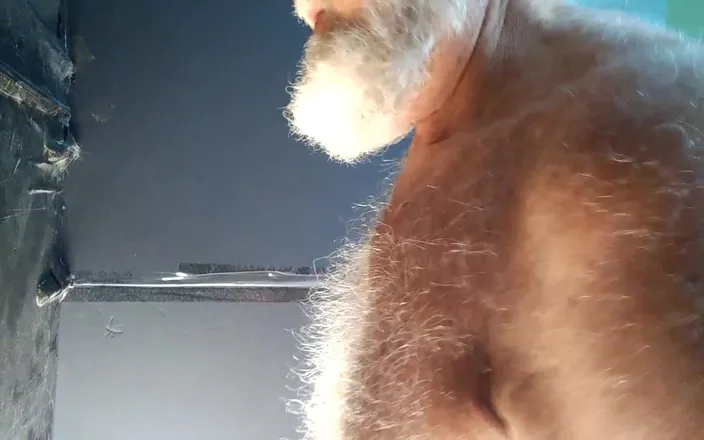 Hairyartist: Hairyartist and Mrhairygardener at the Glory Hole