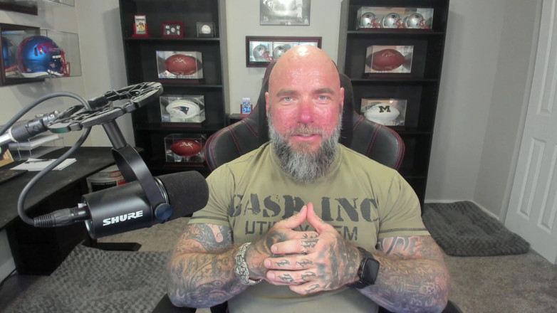 Raw and Uncensored with Masculine Jason: Catfishing Nedir?