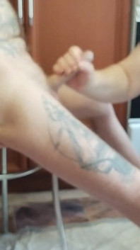 Lutschen und einen cumshot anschauen