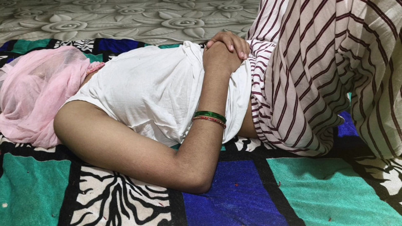 yongboy1: Indiana carina e bella sesso india!