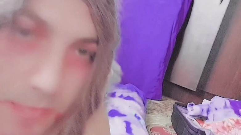 Kitty_Cross: 너무 오래 쳐다보지 마, 아기