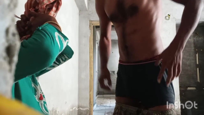 AmpleOunce283: Üvey erkek kardeş ve üvey kız kardeş Sudipta ağzına daha sert...