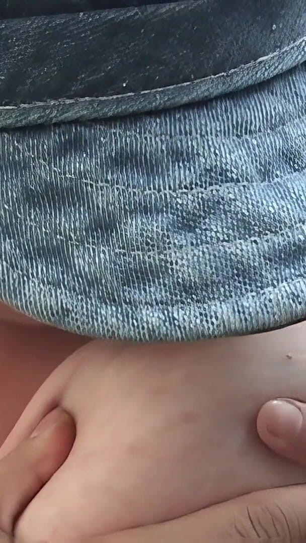 Diana 36hh Sucking Nipples (Curvy MAG) Diana 36hh Sucking Nipples (Curvy MAG)