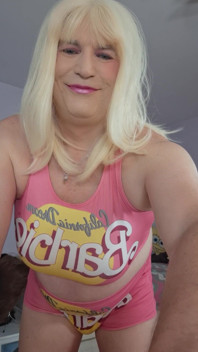 I Want to Be Your Bimbo Dolly!
