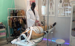 Domina Lady Vampira - SM Studio Femdom Empire: Doza face ca otrava să fie 2