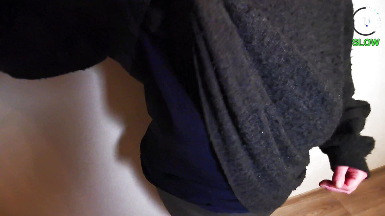 Bouncy Tits Action: The Wank Game 17 - 사정하지 않으려고