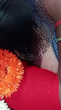 स्तनों का दूध और मुँह में गहरे तक चुदाई