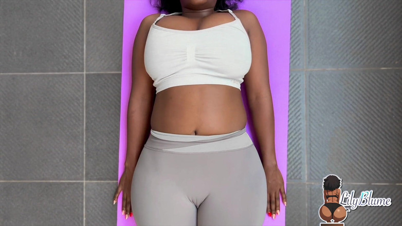 Afrocummy: Ik ben nat, neuk me al