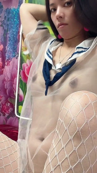 이 달콤한 섹시한 소녀 Hana 겸둥이 몸집이 작은 몸